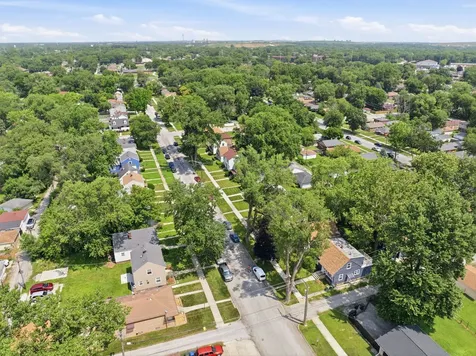 14935 Evers Street Dolton IL 60419