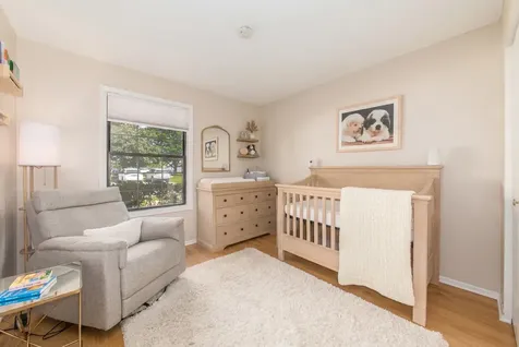 584 Elizabeth Drive Wood Dale IL 60191