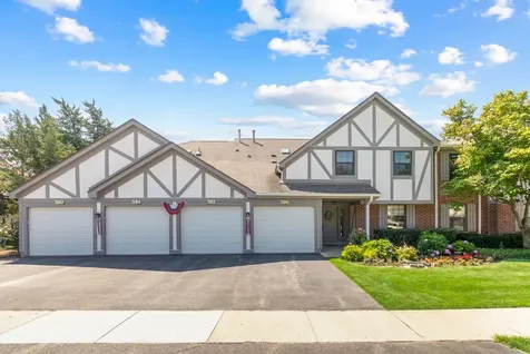 584 Elizabeth Drive Wood Dale IL 60191