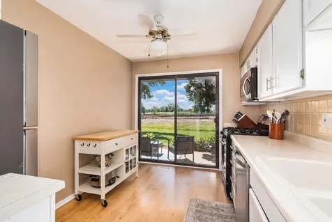 584 Elizabeth Drive Wood Dale IL 60191
