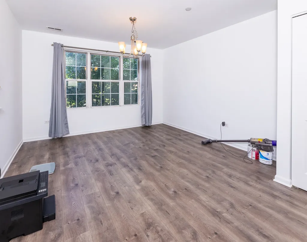908 Bradford Drive Naperville IL 60563