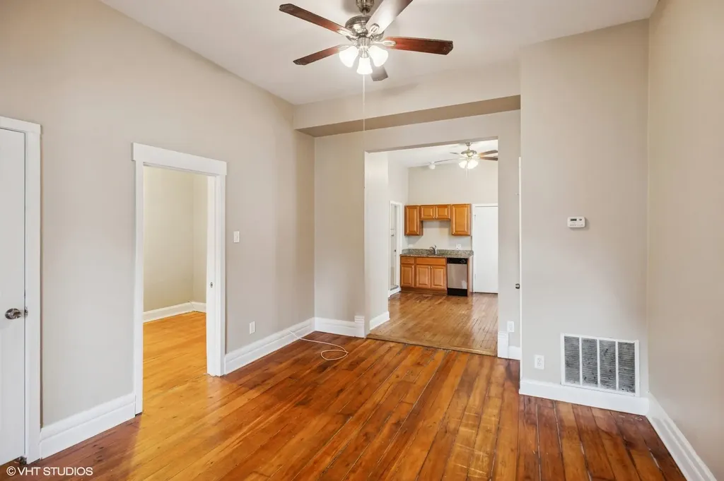 1702 North Campbell Avenue Chicago IL 60647