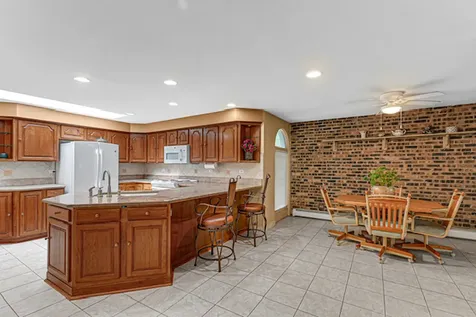 2817 Chariot Lane Olympia Fields IL 60461