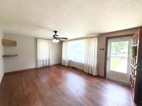 271 North Douglas Street Bradley IL 60915