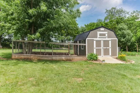2268 East 2250 North Road Carlock IL 61725