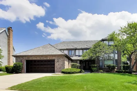 1204 Kristin Drive Libertyville IL 60048