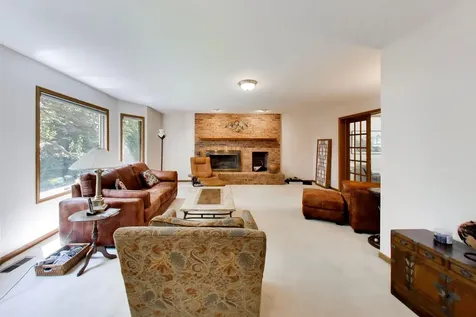 1204 Kristin Drive Libertyville IL 60048