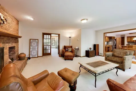 1204 Kristin Drive Libertyville IL 60048