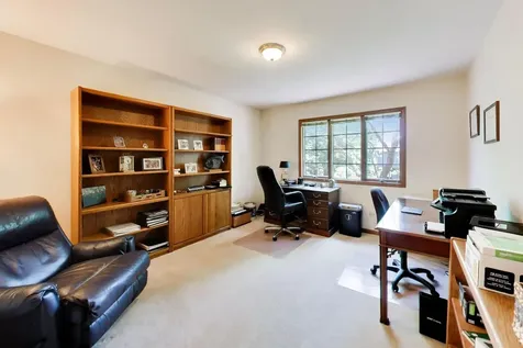 1204 Kristin Drive Libertyville IL 60048