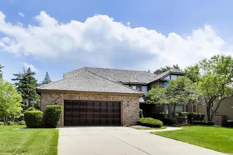 1204 Kristin Drive Libertyville IL 60048
