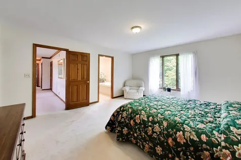 1204 Kristin Drive Libertyville IL 60048