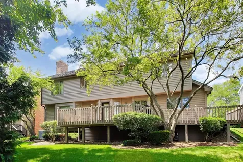 1204 Kristin Drive Libertyville IL 60048