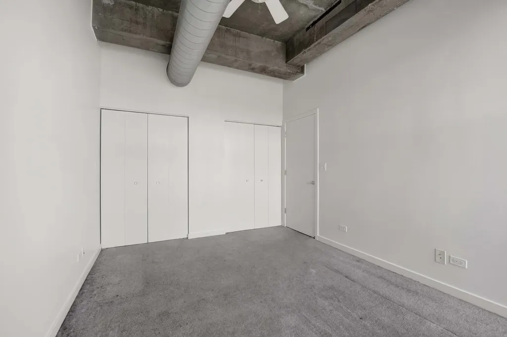 1071 West 15th Street Chicago IL 60608