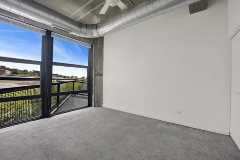 1071 West 15th Street Chicago IL 60608