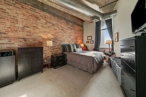 900 North Kingsbury Street Chicago IL 60610