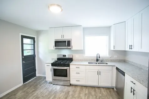 8837 South Talman Avenue Evergreen Park IL 60805