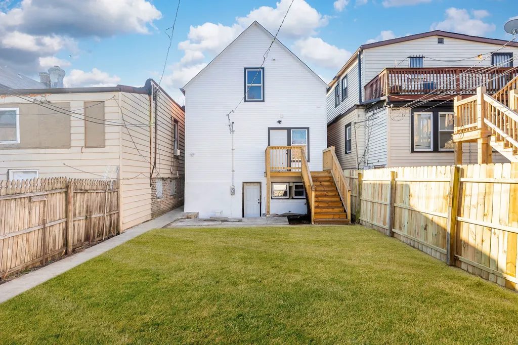 4924 West Congress Parkway Chicago IL 60644