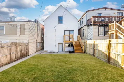 4924 West Congress Parkway Chicago IL 60644