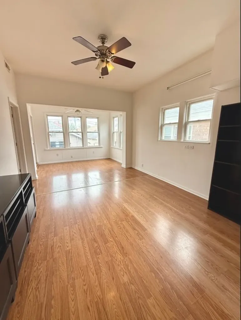 3439 South Claremont Avenue Chicago IL 60608