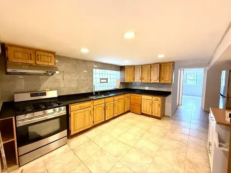 3439 South Claremont Avenue Chicago IL 60608