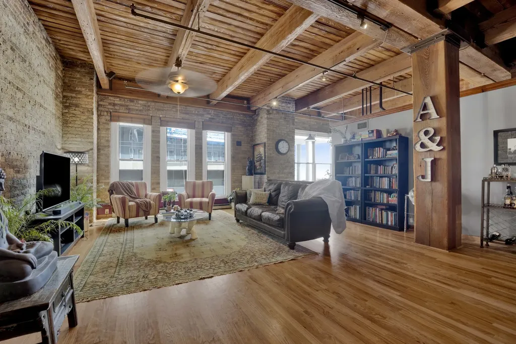 540 North Lake Shore Drive Chicago IL 60611