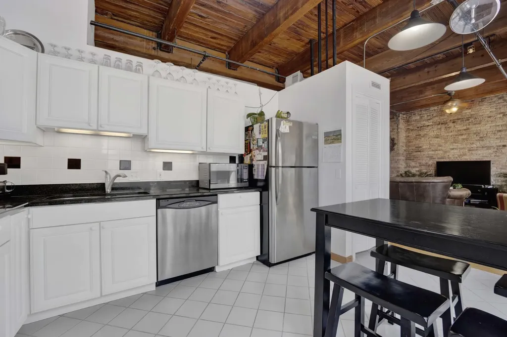 540 North Lake Shore Drive Chicago IL 60611