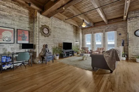 540 North Lake Shore Drive Chicago IL 60611