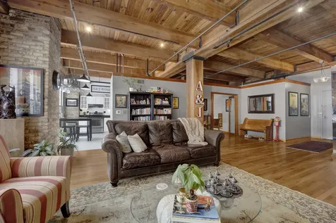 540 North Lake Shore Drive Chicago IL 60611