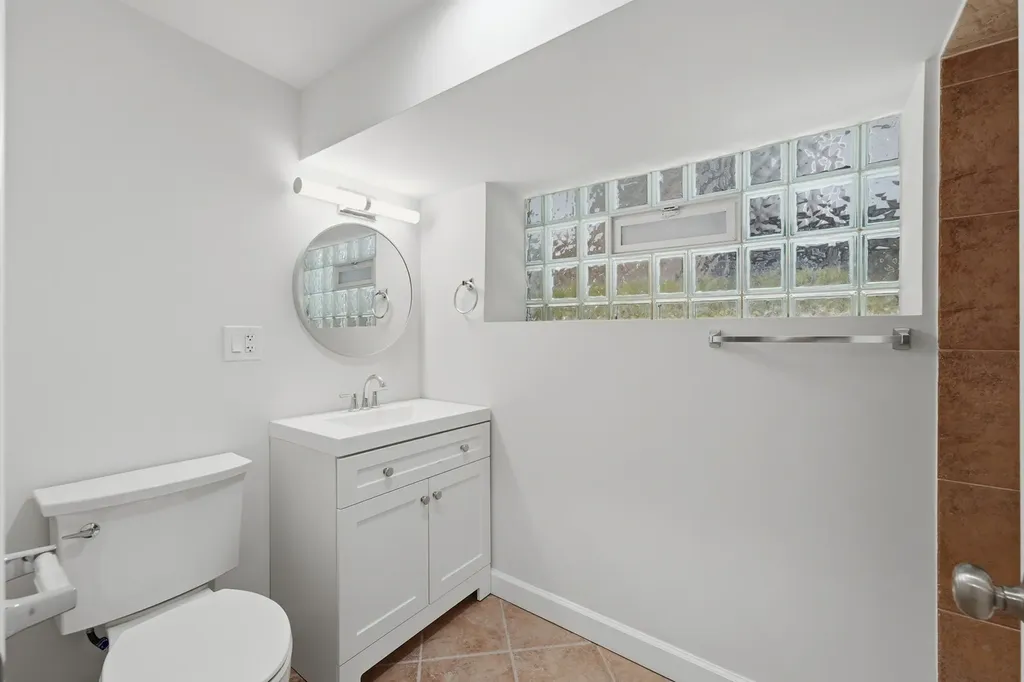 6505 South Woodlawn Avenue Chicago IL 60637