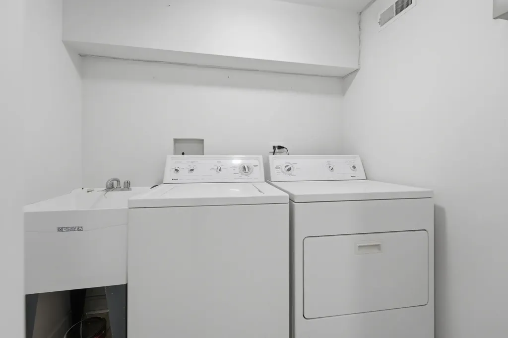6505 South Woodlawn Avenue Chicago IL 60637