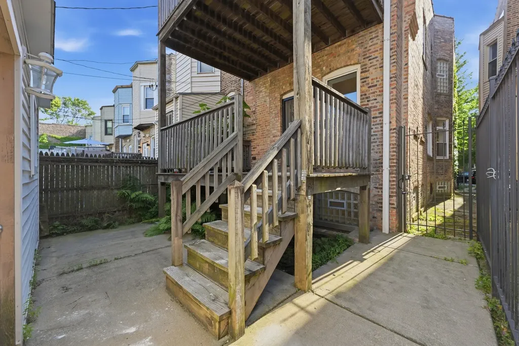 6505 South Woodlawn Avenue Chicago IL 60637