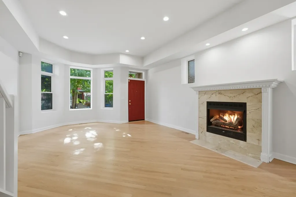6505 South Woodlawn Avenue Chicago IL 60637
