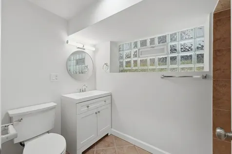 6505 South Woodlawn Avenue Chicago IL 60637
