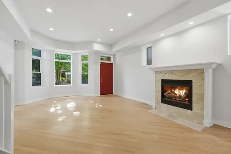 6505 South Woodlawn Avenue Chicago IL 60637