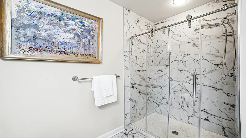 233 East 13th Street Chicago IL 60605