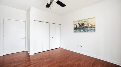 233 East 13th Street Chicago IL 60605