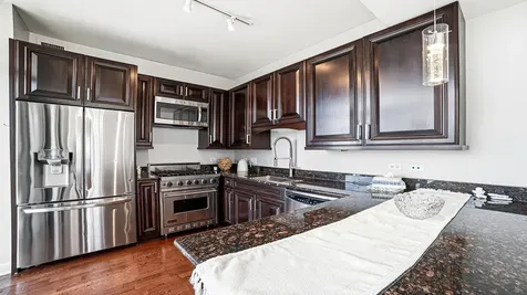233 East 13th Street Chicago IL 60605