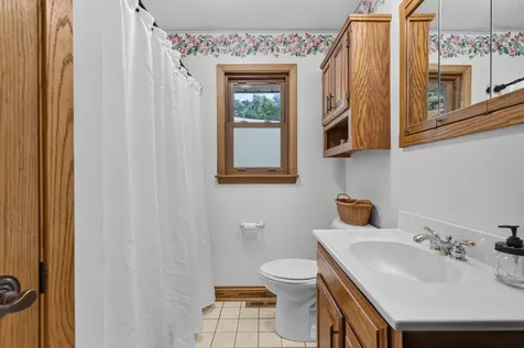 406 Brown Street Wauconda IL 60084