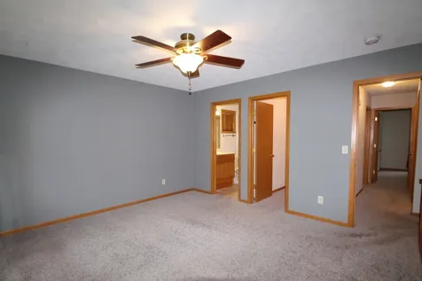 6811 Hedgewood Road Rockford IL 61108