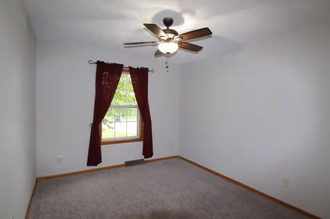 6811 Hedgewood Road Rockford IL 61108
