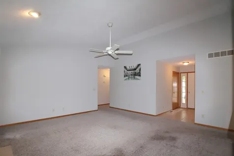 6811 Hedgewood Road Rockford IL 61108