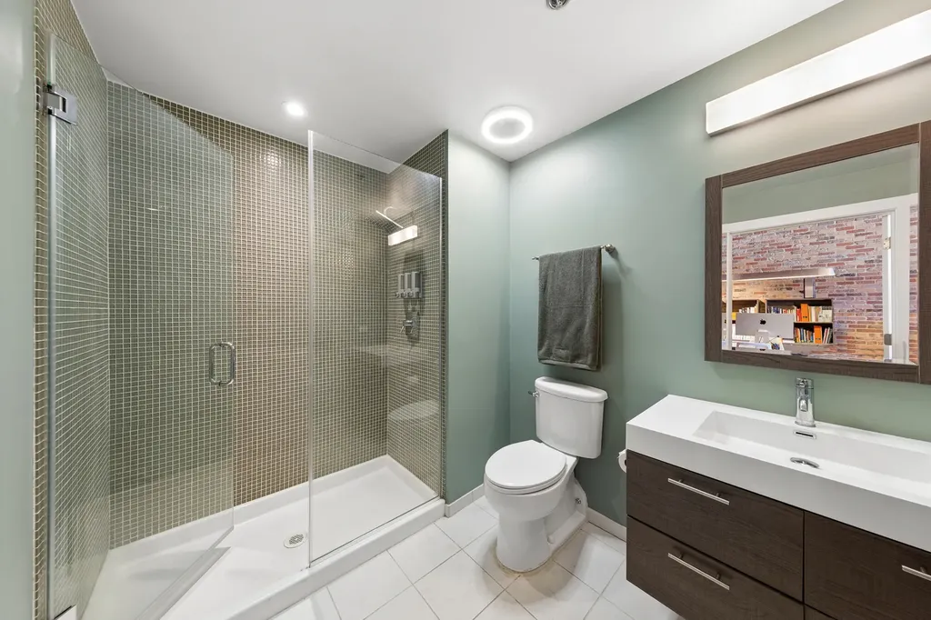 1017 West Washington Boulevard Chicago IL 60607
