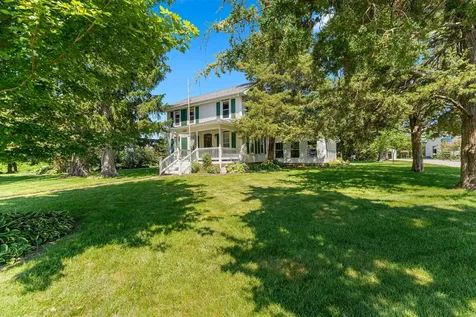 1392 Red Brick Road Dixon IL 61021