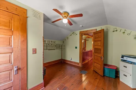 1392 Red Brick Road Dixon IL 61021