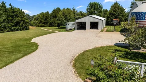 1392 Red Brick Road Dixon IL 61021