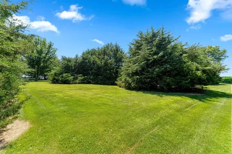 1392 Red Brick Road Dixon IL 61021