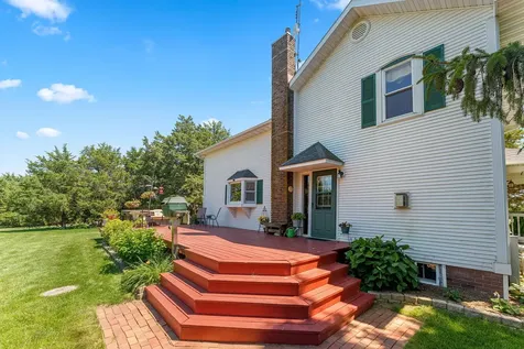 1392 Red Brick Road Dixon IL 61021