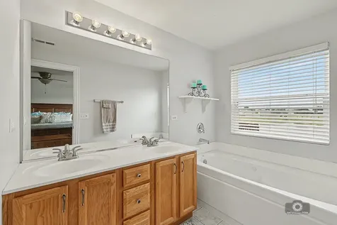 24928 Gates Lane Plainfield IL 60585