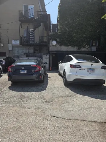 4620 North Kedzie Avenue Chicago IL 60625