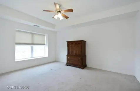 470 West Mahogany Court Palatine IL 60067